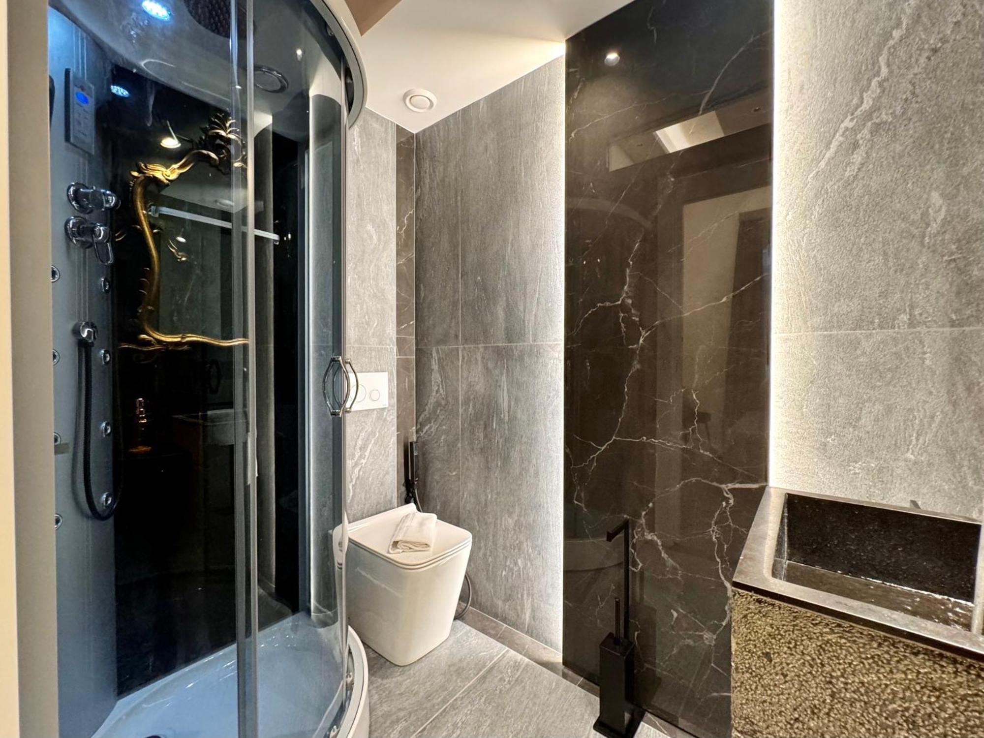 Antiqua Domus Hotel Rome Exterior photo